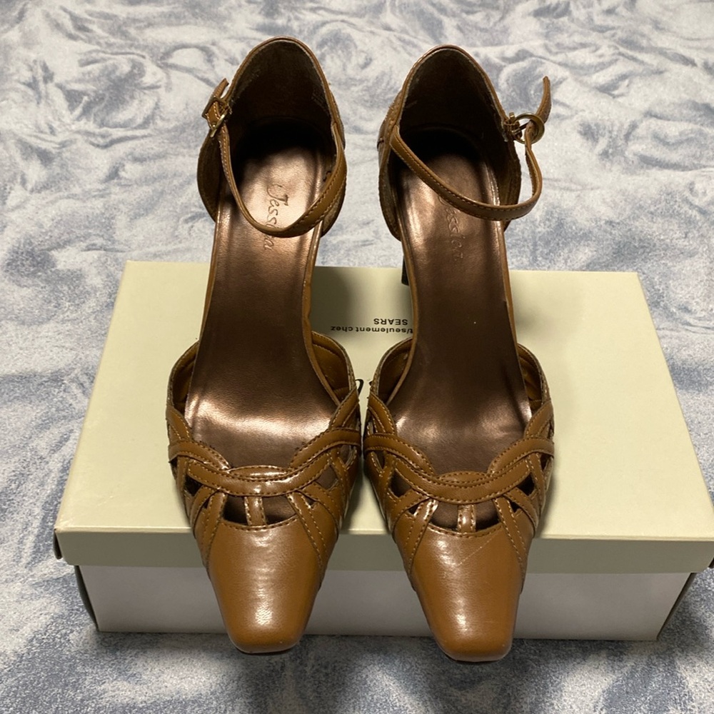 Jessica Brown Shoes